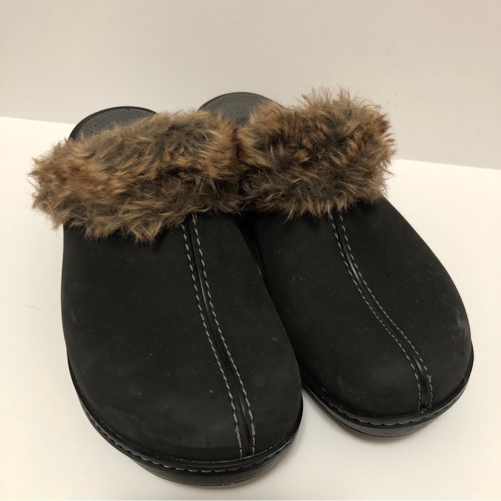 Crocs Leather Brown Slip On Clogs Faux Fur Womens US Size W 9